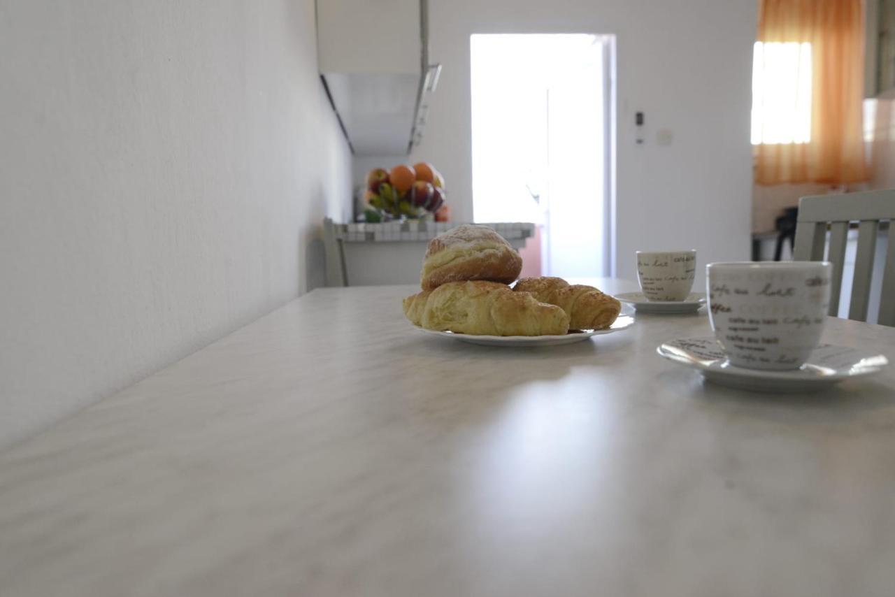 Domagoj Appartement Zadar Buitenkant foto